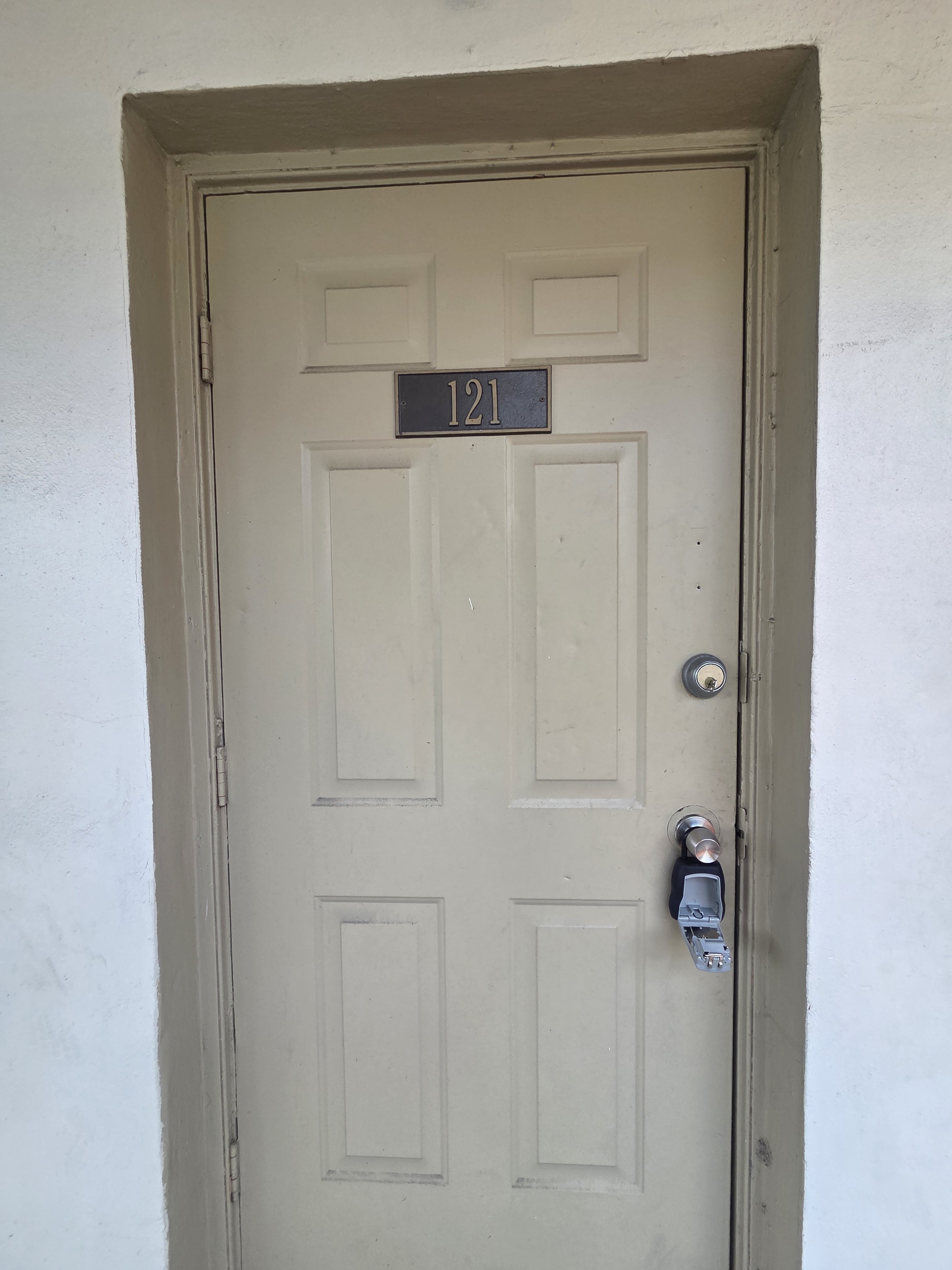 1860 SW 68th Ave, #121