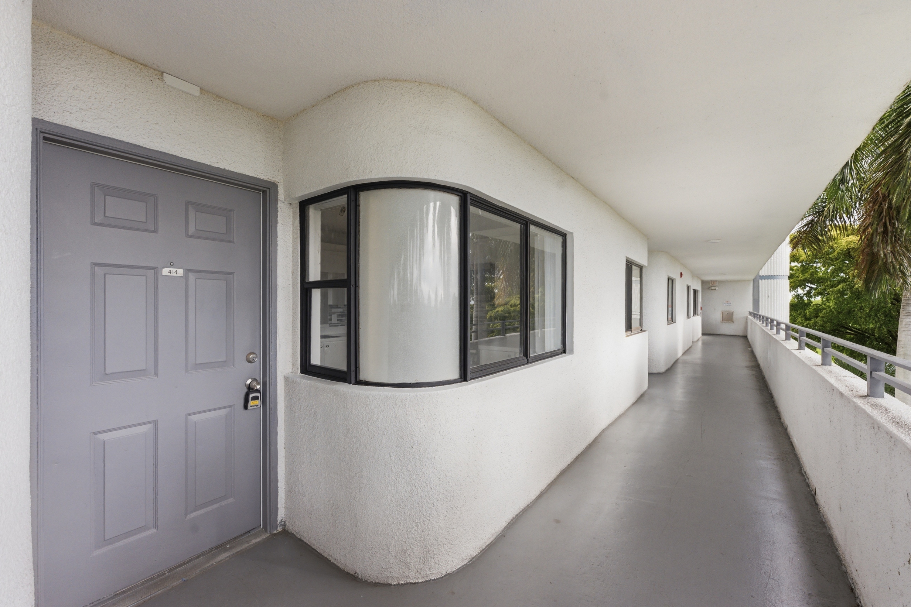 4101 N Hiatus Rd., #414