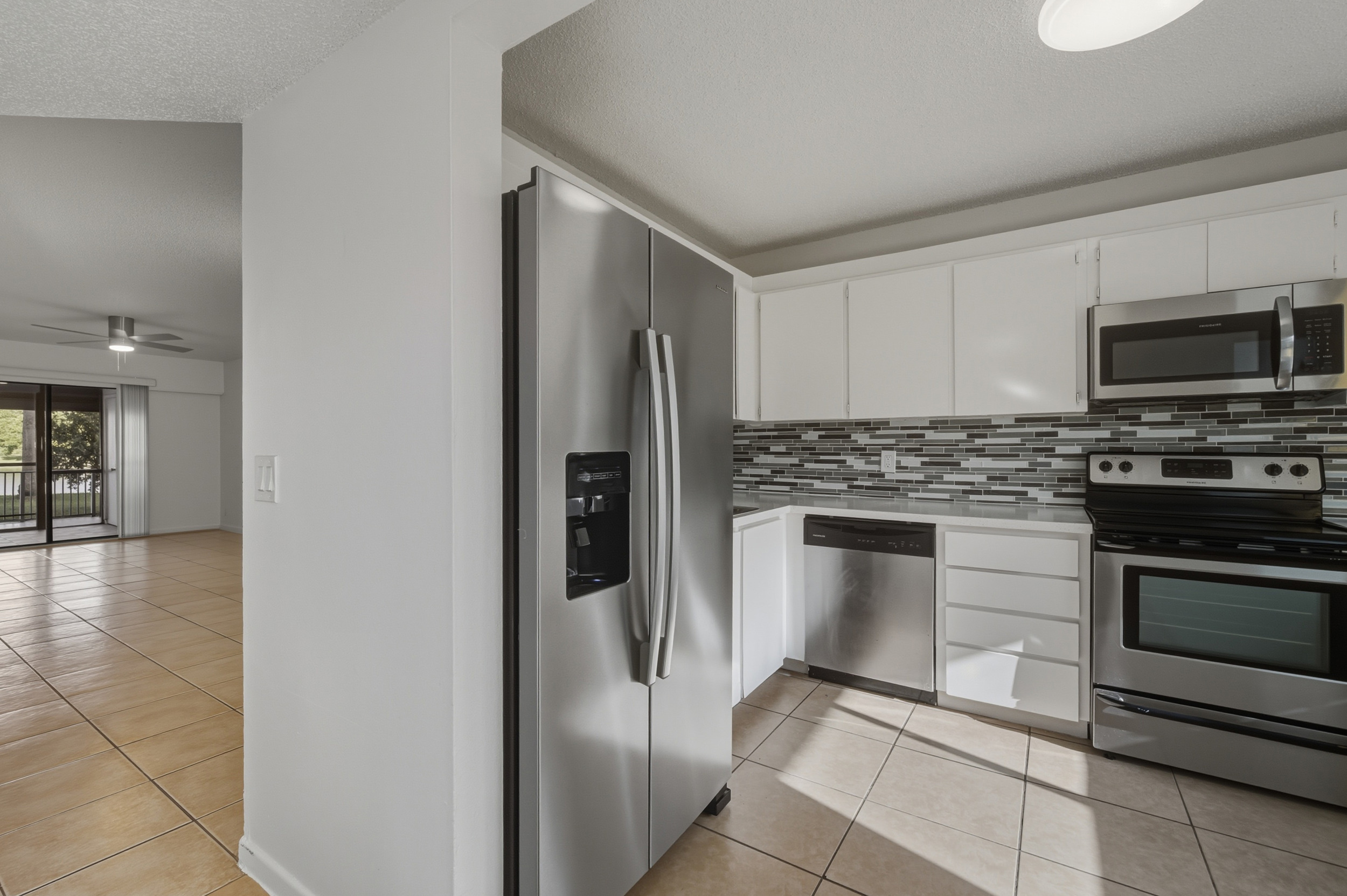 4101 N Hiatus Rd., #116