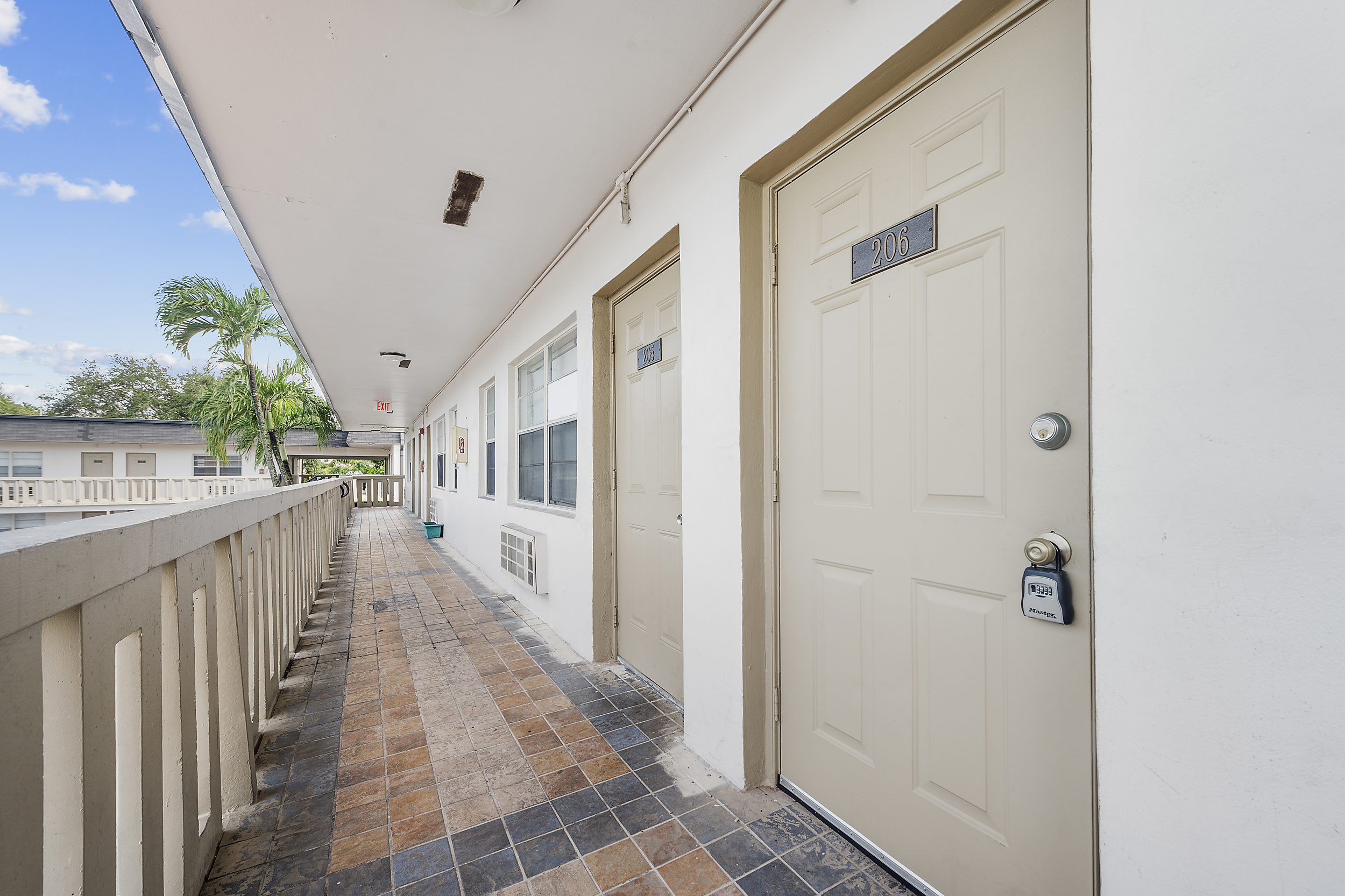 1860 SW 68th Ave, #206